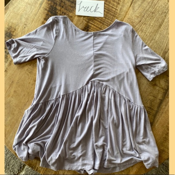 Simple blouse - Picture 2 of 3